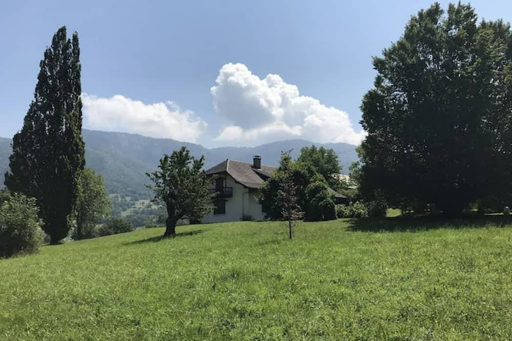 Foto 11 von 30: Grande Maison Familiale Dans le Massif des Bauges