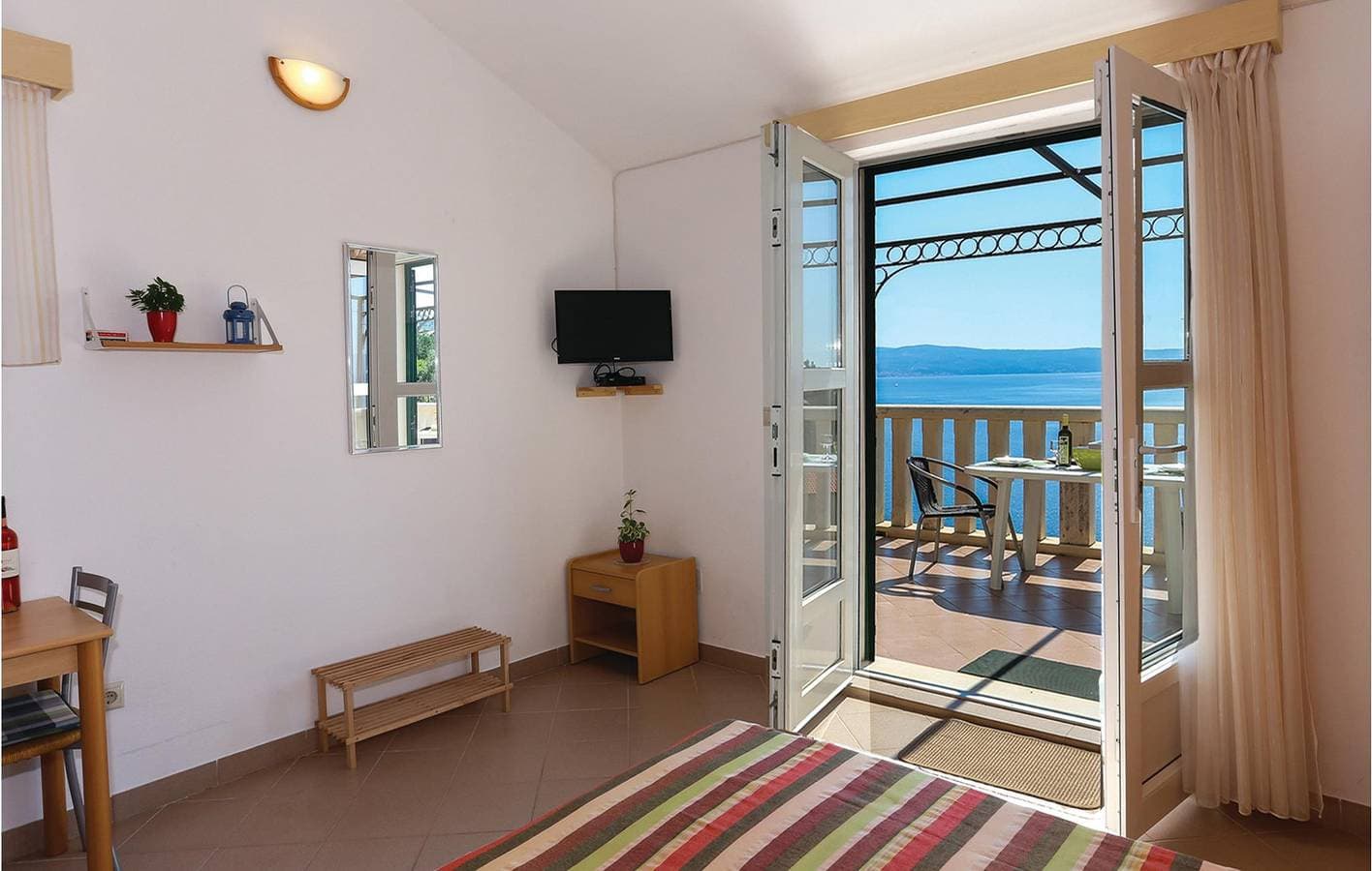 Foto 10 von 17: Gemütliche Wohnung mit Terrasse, WLAN und Parkplatz, 1,5 km vom Strand entfernt