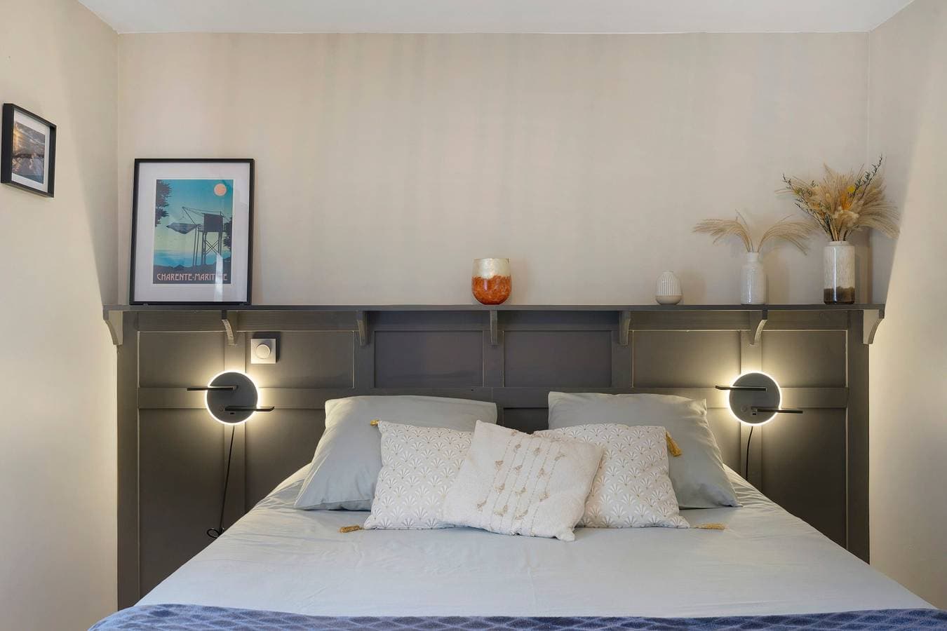 Foto 5 von 30: Gästezimmer „Embellie“ mit privater Terrasse, eigenem Garten und WLAN