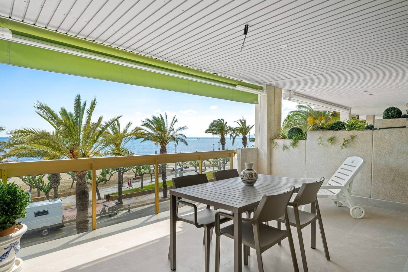 Foto 4 von 28: Ferienwohnung 'Pelicano' mit Meerblick, WLAN und Klimaanlage