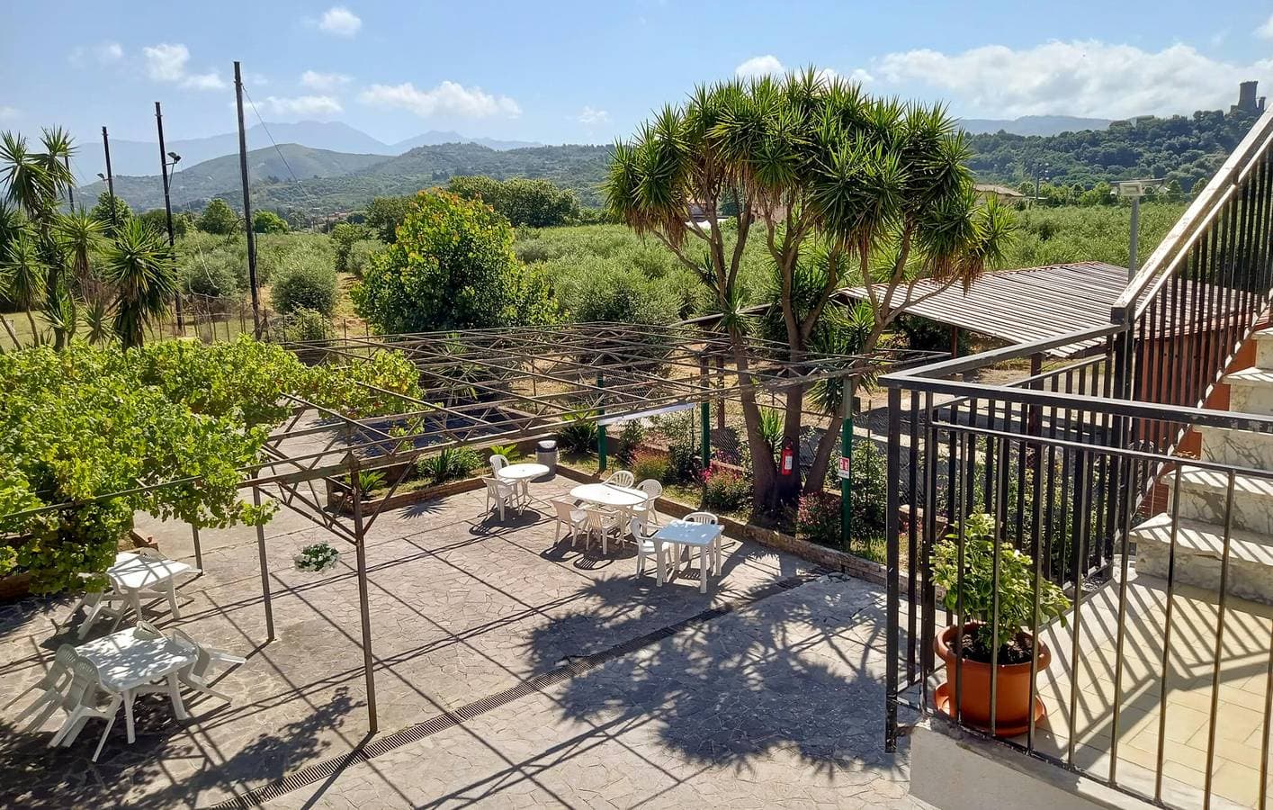 Charmantes Apartment im Obergeschoss mit Parkplatz und WLAN, 900 m vom Strand entfernt 1
