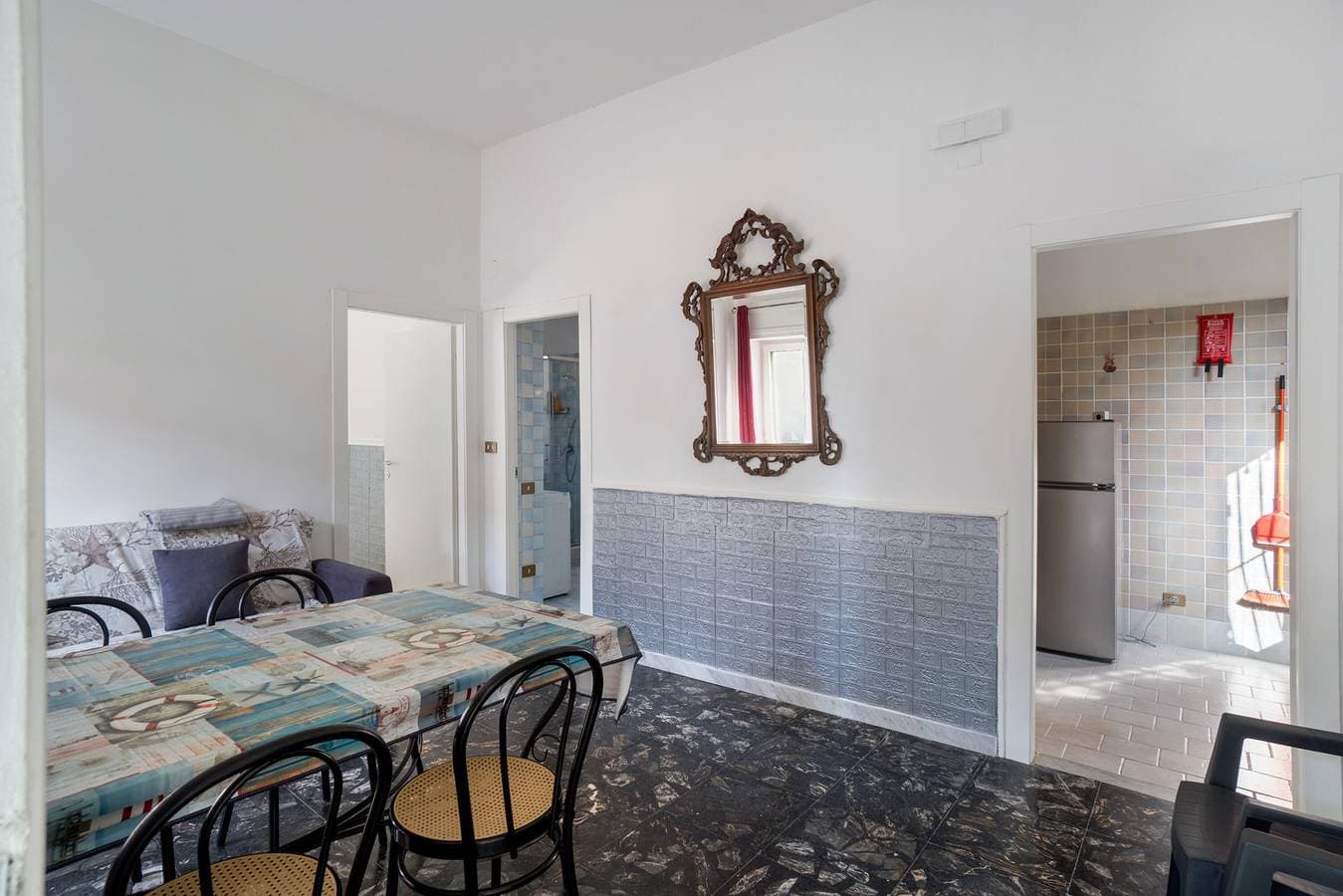 Foto 9 von 22: Ferienwohnung 'Casa Di Mieri' mit Bergblick, Wi-Fi und Klimaanlage