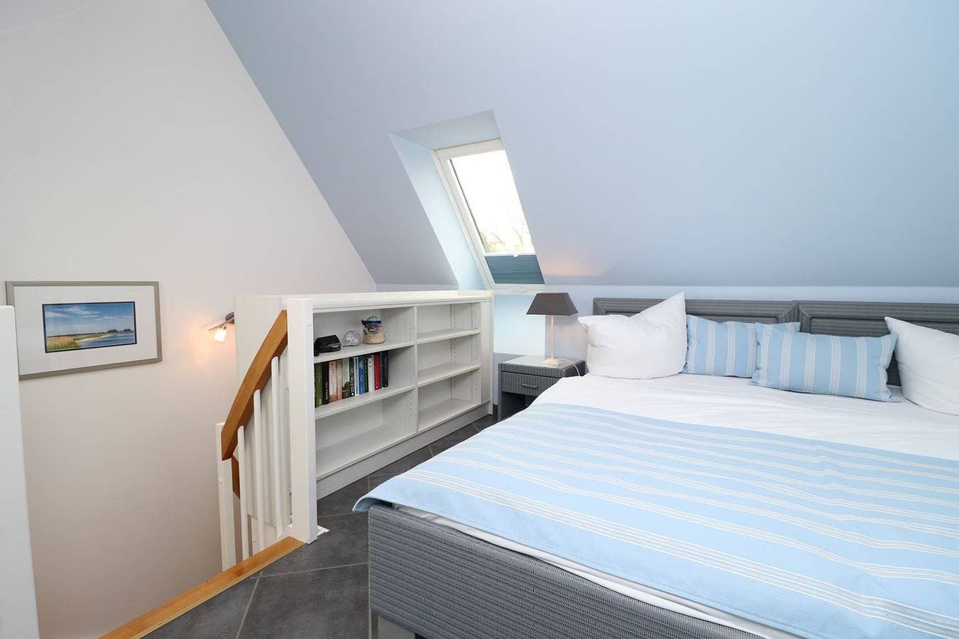 Foto 5 von 36: Ferienwohnung mit Boddenblick und 2 Balkonen, direkt am Ahrenshooper Hafen