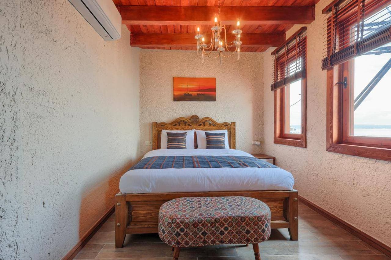 Foto 5 von 11: Double Room with Sea View