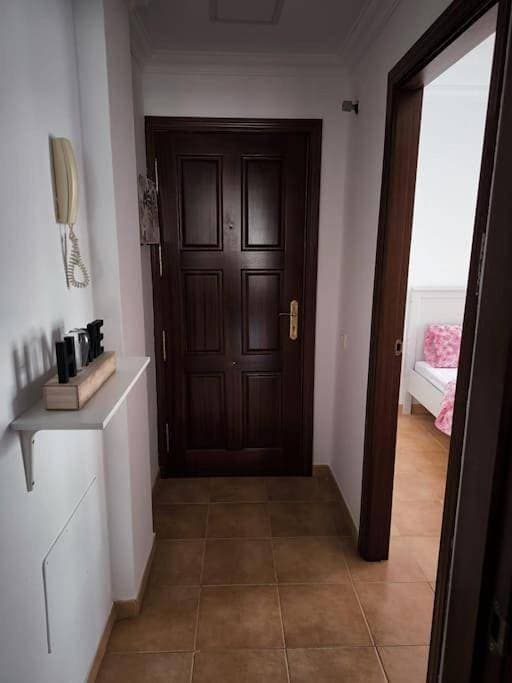 Foto 4 von 39: Three-Bedroom Apartment