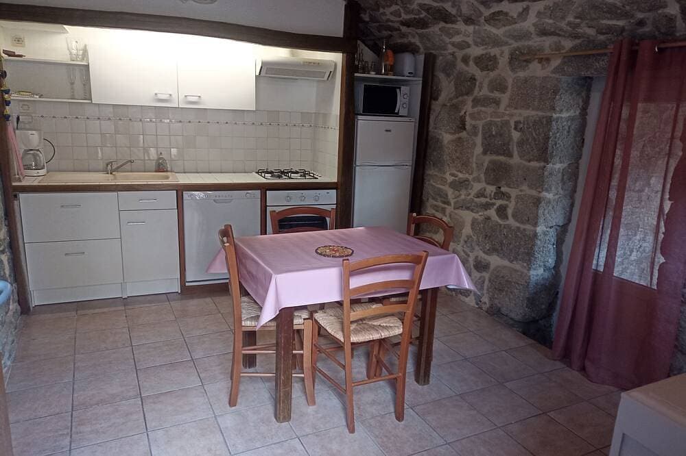 Foto 12 von 24: Ferienhaus \"Le Petit Riou\" in Sainte Marguerite Lafigère