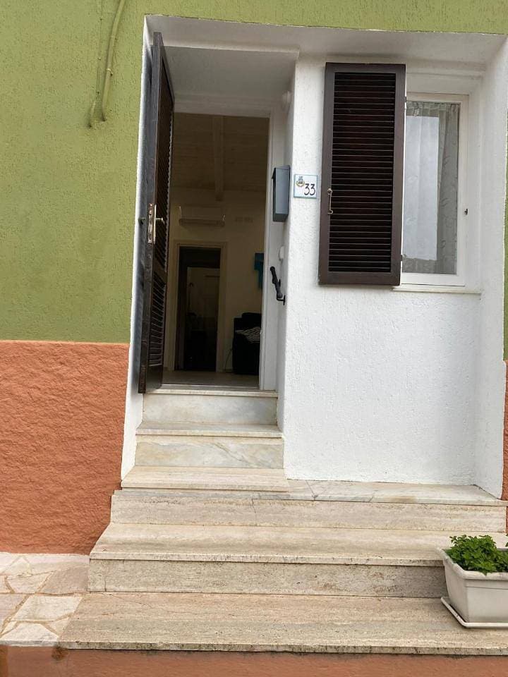 Foto 10 von 23: Two-Bedroom Apartment