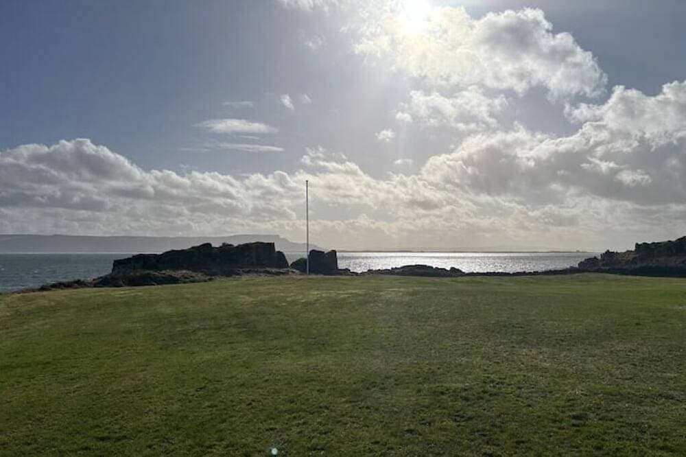 Foto 13 von 30: On The Beach - The Upper Annex