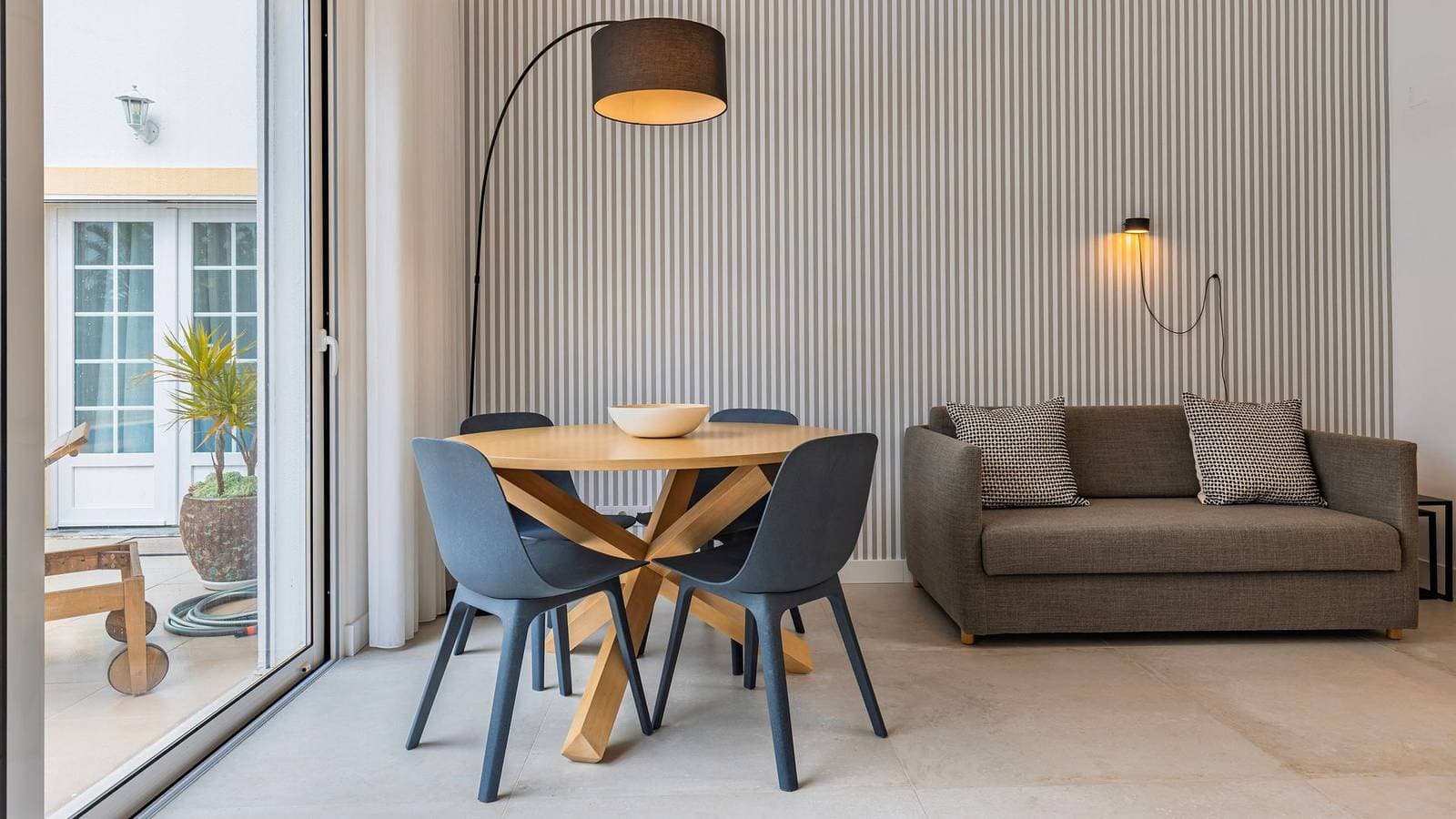 Foto 8 von 38: Ferienhaus für 2 Personen mit Terrasse