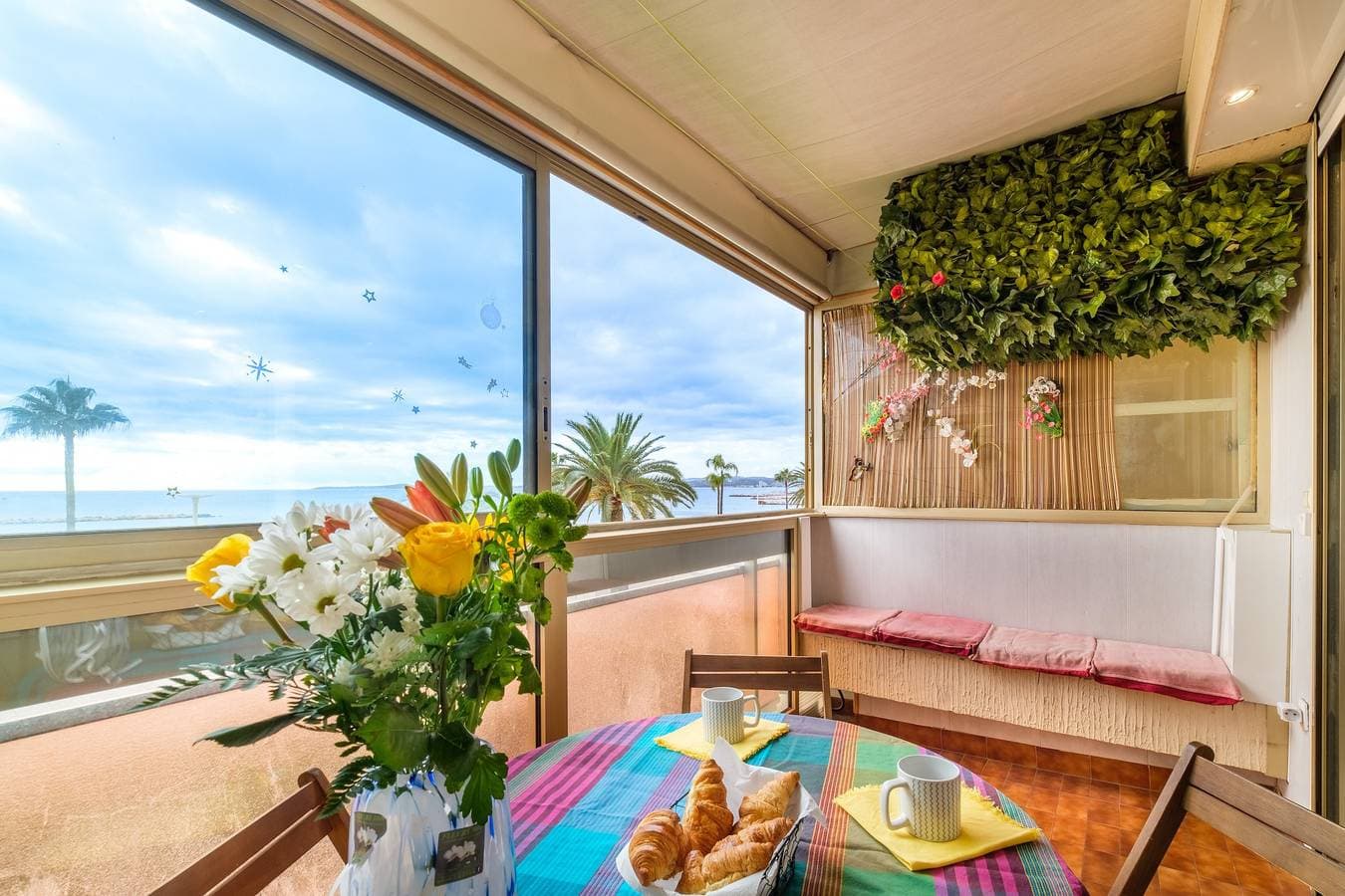 Foto 3 von 20: Ferienwohnung "Le Maeva" mit Meerblick, Terrasse und WLAN