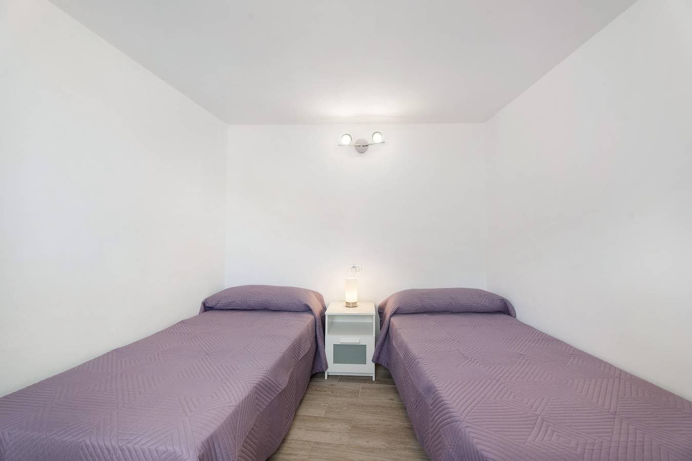 Foto 12 von 30: Vv La Era mit Meerblick, privater Terrasse, WLAN und Klimaanlage