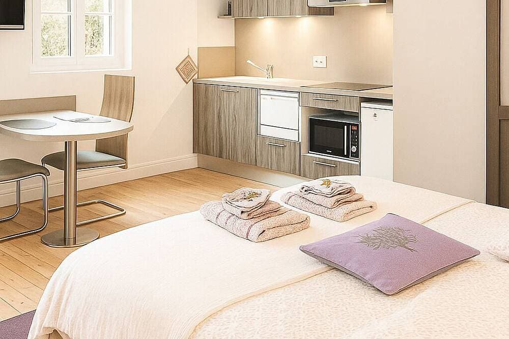 Foto 5 von 13: Luxus-Wohnung im Zentrum von Chartres mit Parkplatz