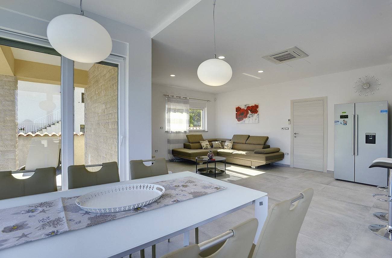 Foto 9 von 26: Traumhafte Villa mit privatem Pool, Sauna, Meerblick