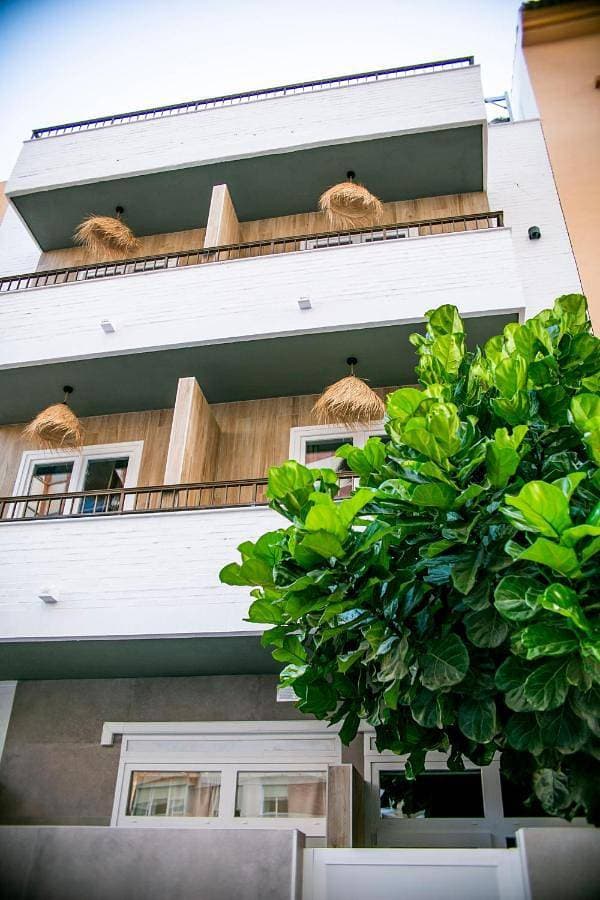 Casa Lyrata Comfort & Design 1