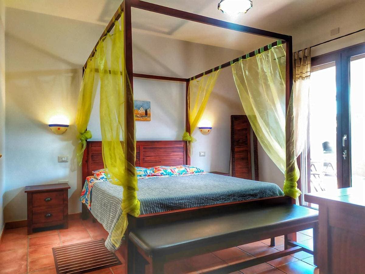 Casa SERENAS, a 5 minuti dal mare con parcheggio, clima e tutto il necessario per la tua vacanza in relax 1