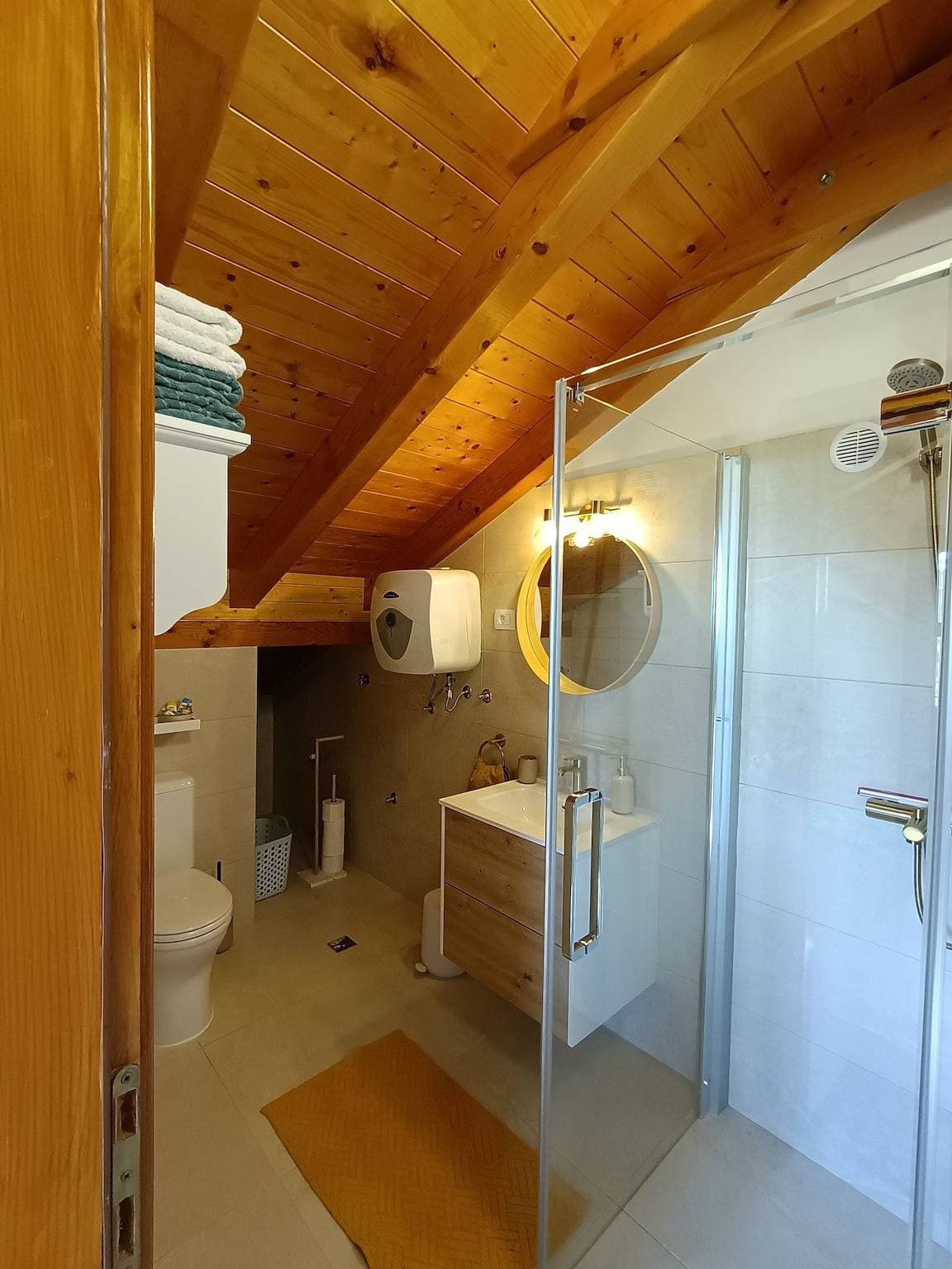 Foto 7 von 31: Traditionelles Steinhaus Adrian