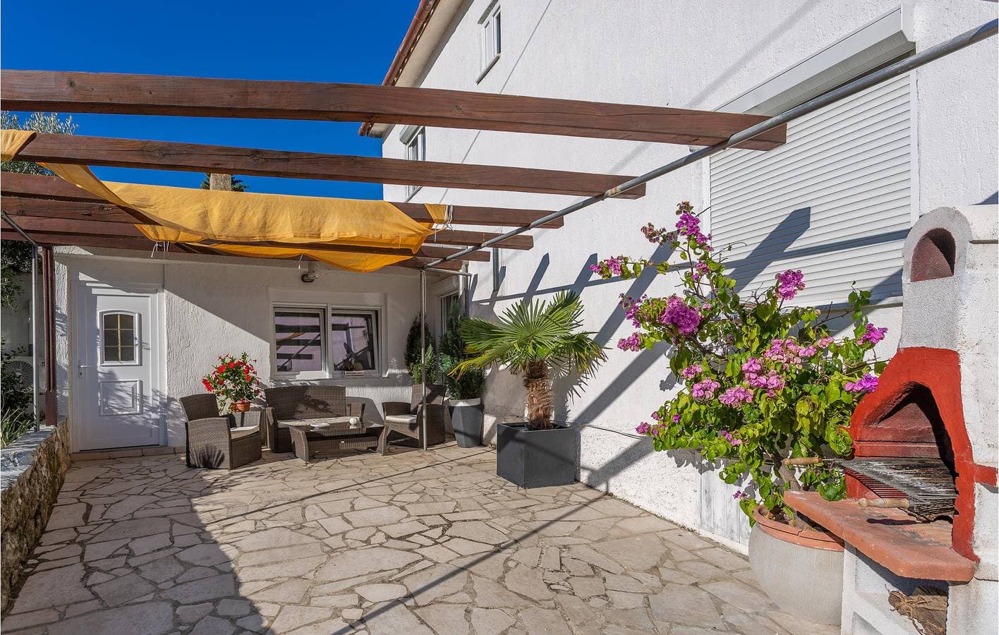 Foto 4 von 32: Gemütliche 1-Zimmer-Wohnung mit Terrasse, nur wenige Schritte vom ruhigen Strand entfernt
