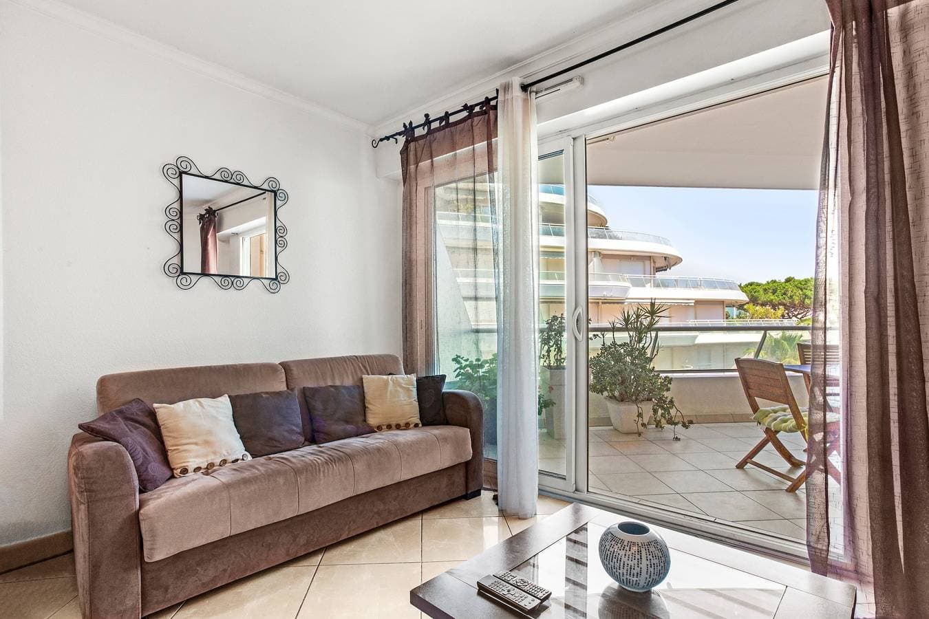 Foto 6 von 26: Ferienwohnung 'Superbe Appartement Vue Mer' mit Meerblick, Wi-Fi und Klimaanlage