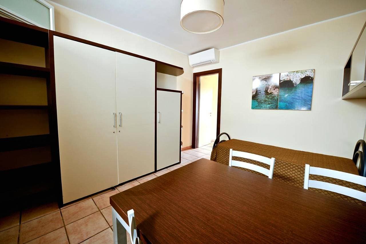 Foto 4 von 9: One-Bedroom Apartment