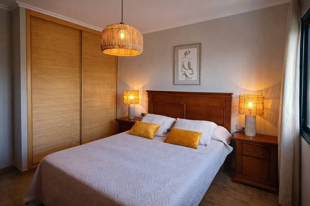 Foto 4 von 30: Apartment mit privatem Whirlpool & Sonnenterrasse – Strand zu Fuß – 4 Personen