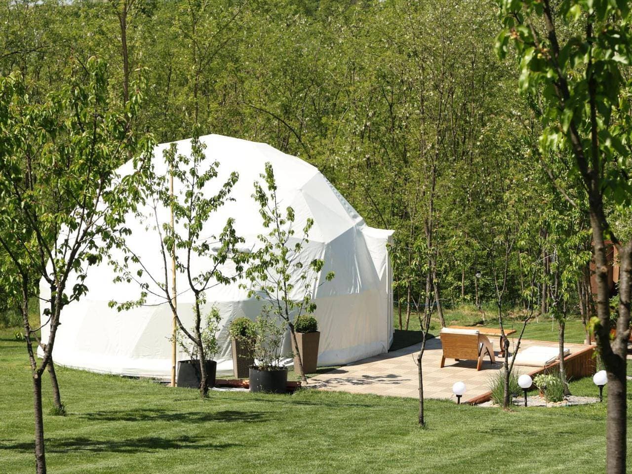 Foto 12 von 33: Tent