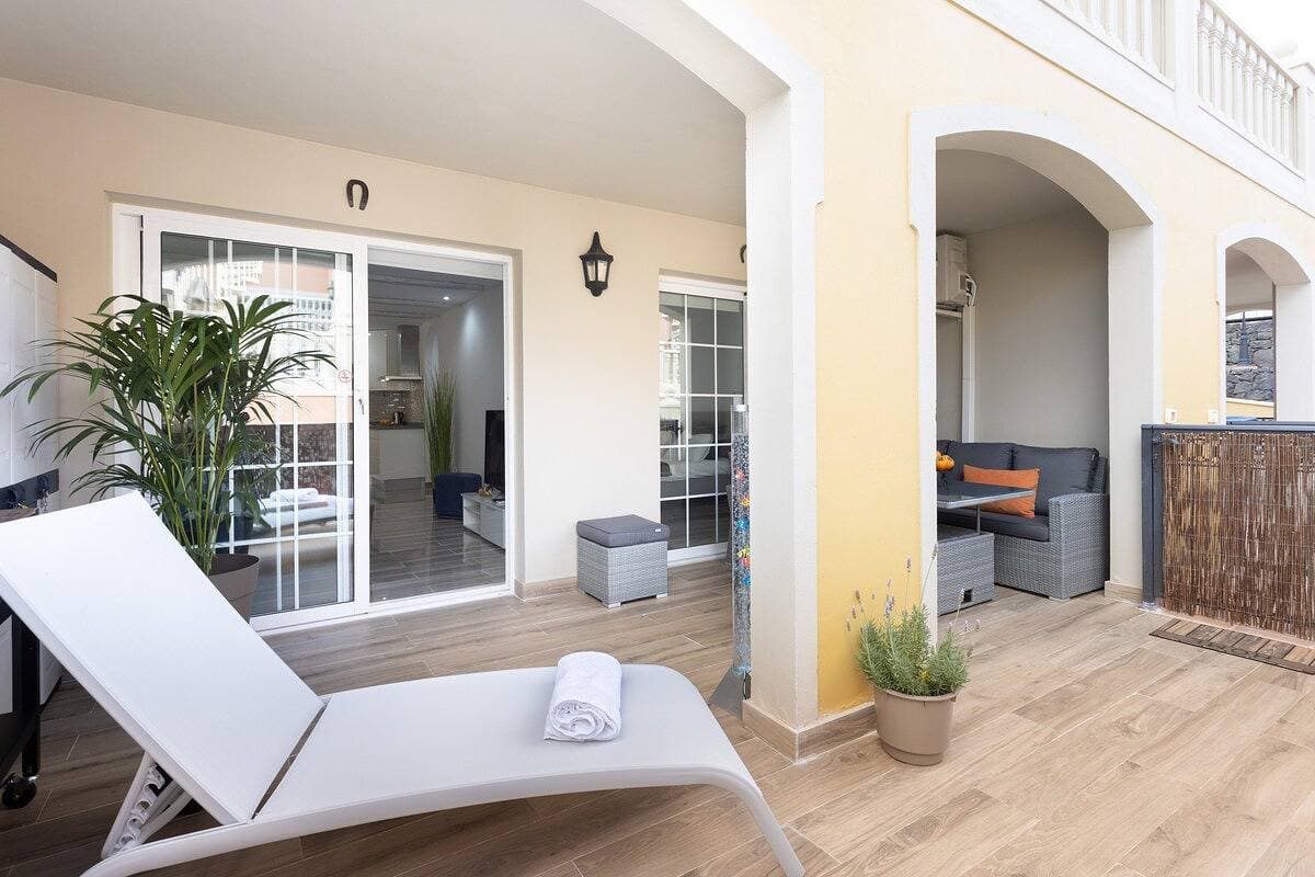 Foto 5 von 63: Ferienwohnung für 3 Personen mit Pool