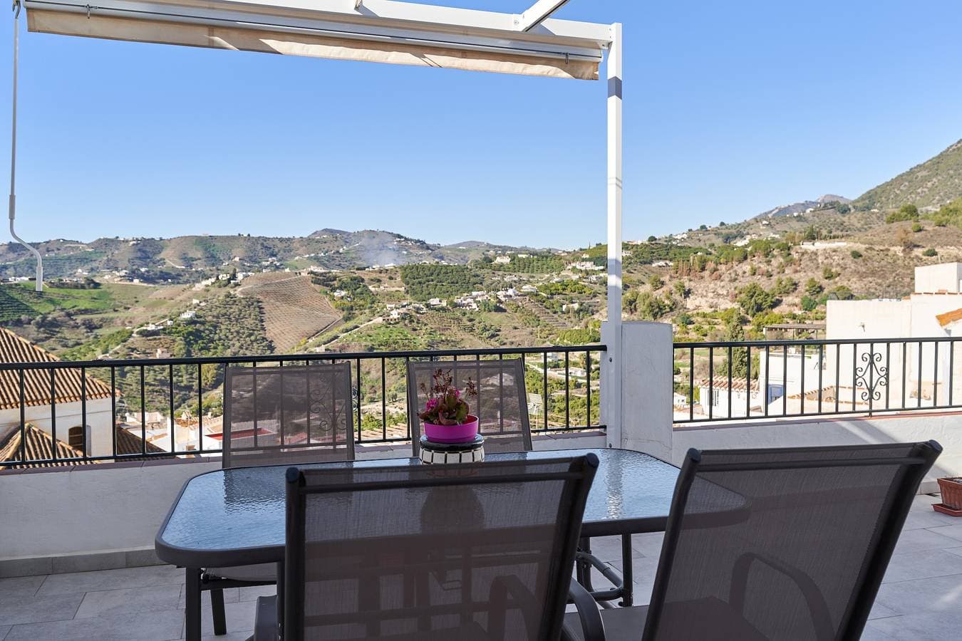 Foto 4 von 24: Apartment 'Casa Con Vistas 2' mit Bergblick, WLAN und Klimaanlage