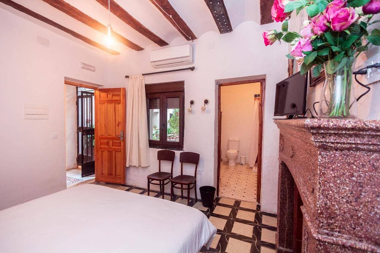 Foto 6 von 11: Double or Twin Room with Private Bathroom