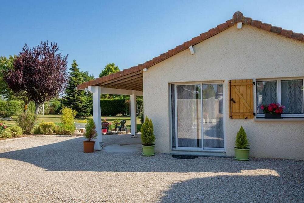 Gemütliches Studio in der Normandie mit Terrasse, Klimaanlage, Parkplatz und Haustiere erlaubt 1