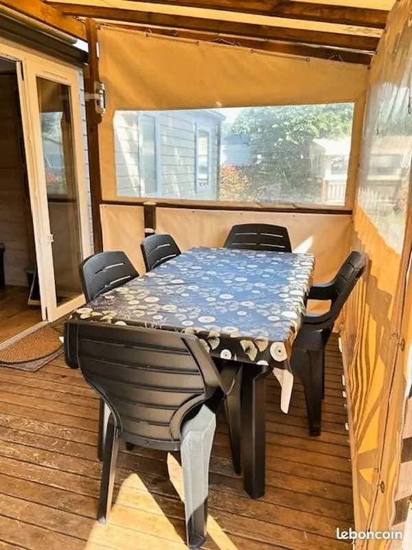 Foto 5 von 7: Mobilhome 3 Chambres Camping les Rives de Condrieu