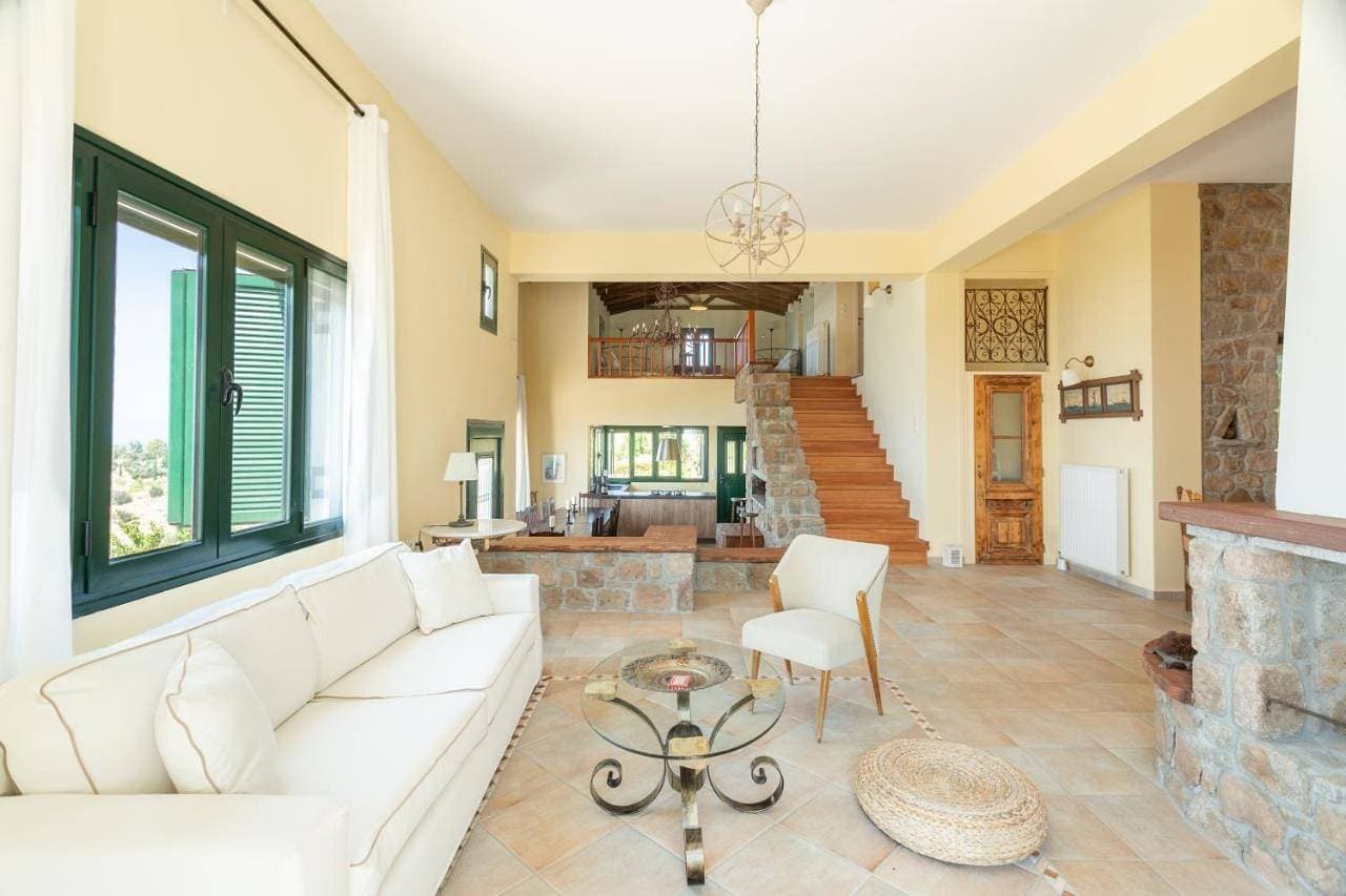 Foto 10 von 51: Villa Archangelos Aegina