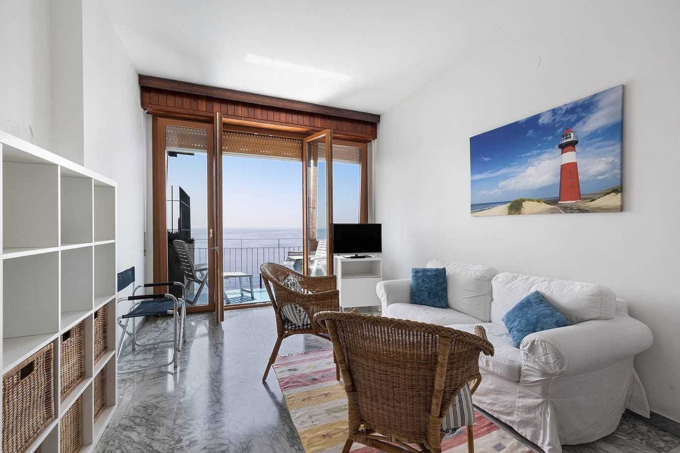 Foto 6 von 22: Haustierfreundliche Ferienwohnung Stupenda Vista Mare in Strandnähe mit Balkon und WLAN