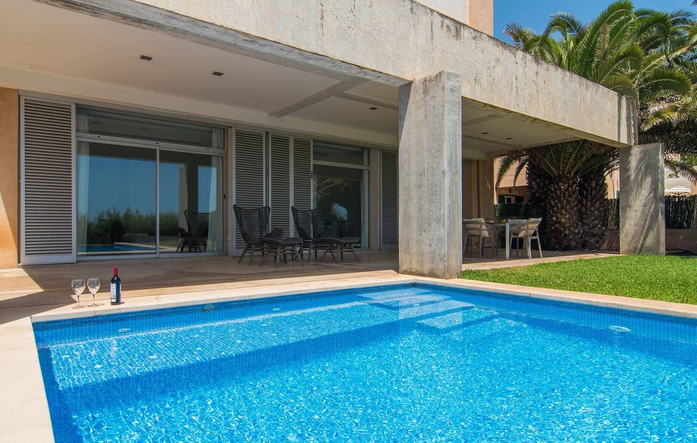 Foto 11 von 41: Apartment mit Meerblick, Pool und Terrasse, 700 m zum Strand Sa Marjal