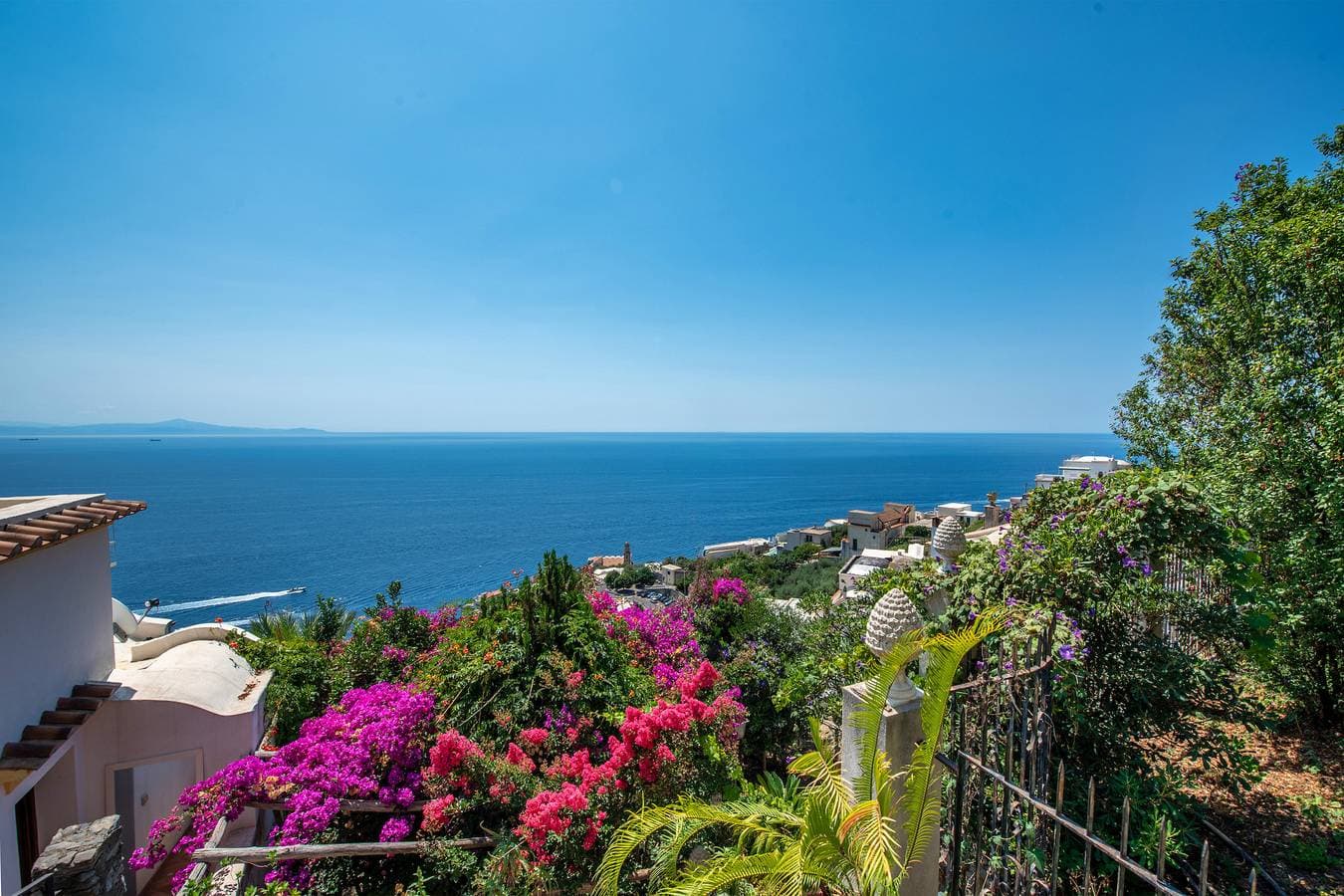 Foto 3 von 32: Villa Paradiso by Wonder Tour