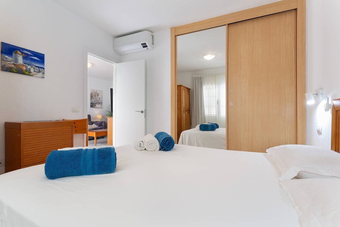Foto 9 von 31: Bungalow mit Poolblick, Klimaanlage & privater Dachterrasse im Zentrum von Corralejo