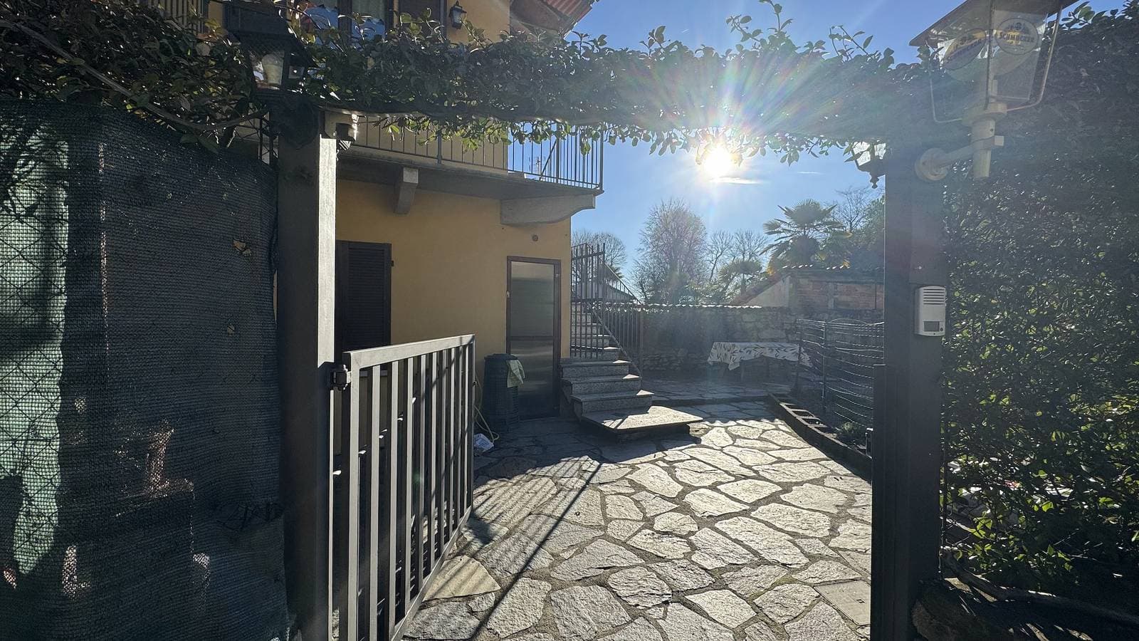 Foto 10 von 31: Ferienwohnung für 5 Personen mit Garten