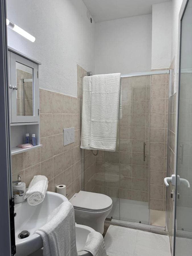 Foto 5 von 11: Large Double Room