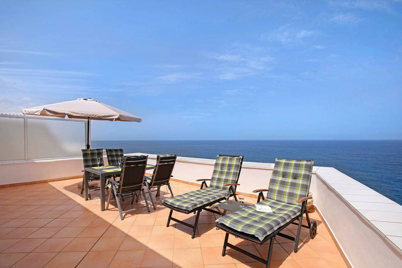 Foto 4 von 29: Ferienwohnung 'Apartment Seaside' mit Meerblick, WLAN und Klimaanlage