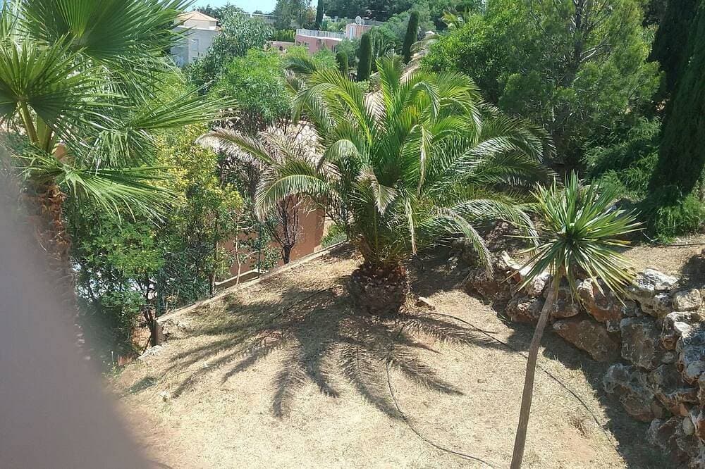 Foto 9 von 30: Mit Blick auf den großen blauen und massive Esterel,Antheor,Stadt Saint Raphael
