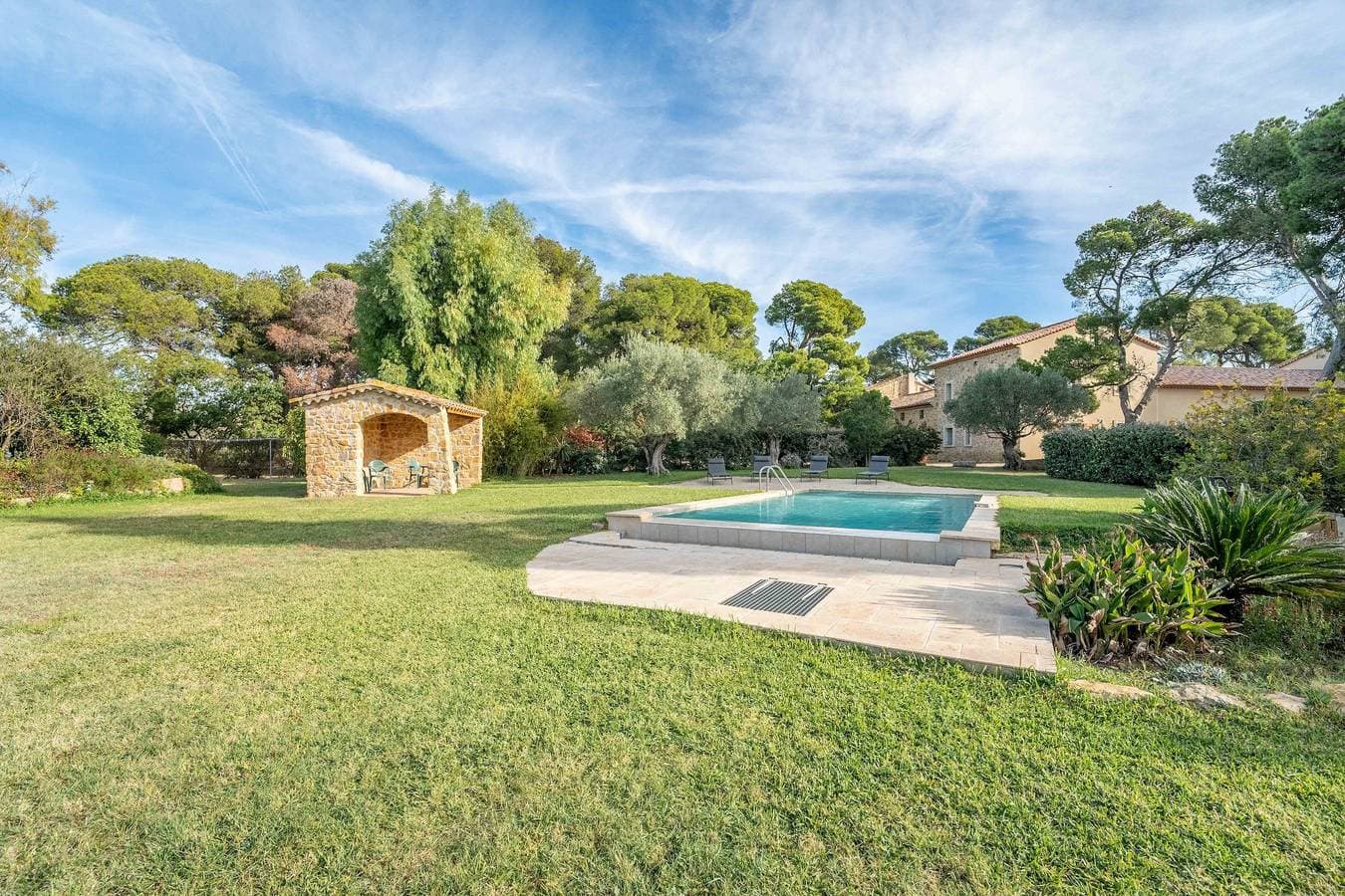 Foto 3 von 45: Weingut-Mas mit privatem Pool, 10 Min. von Narbonne entfernt