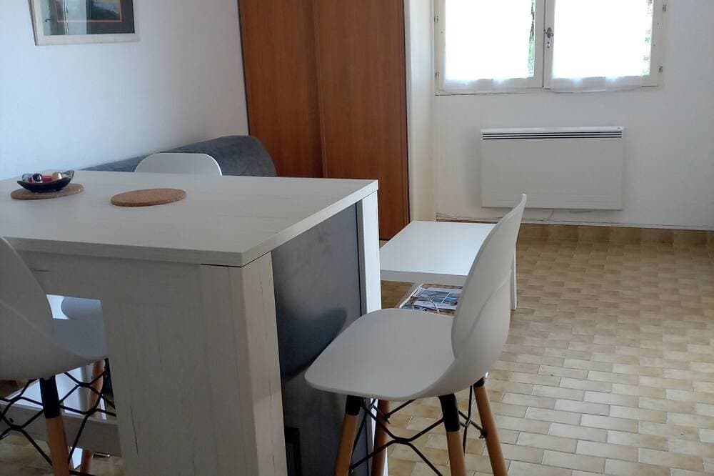 Foto 5 von 10: Comfortable apartment with large terrace and lake view