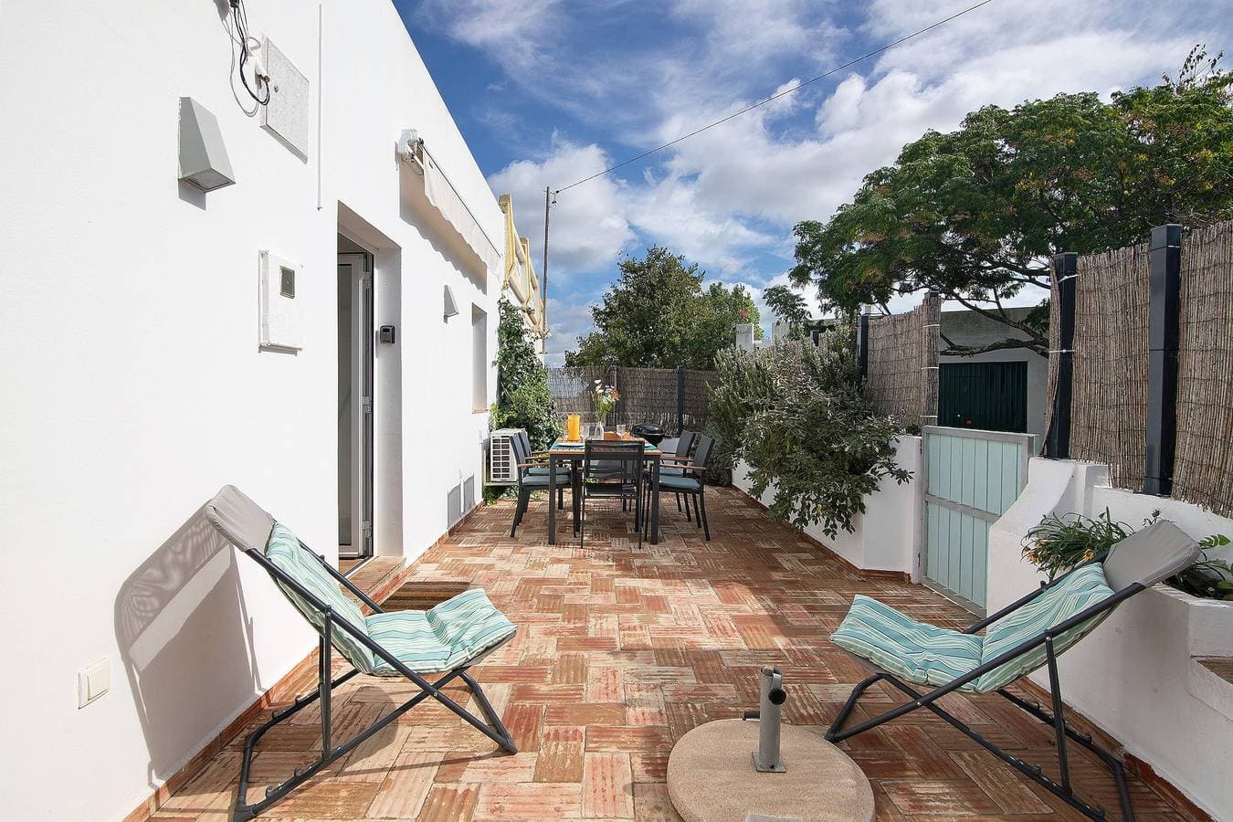 Foto 4 von 25: Ferienhaus 'Casa Do Limoeiro' mit privatem Garten, WLAN und Klimaanlage