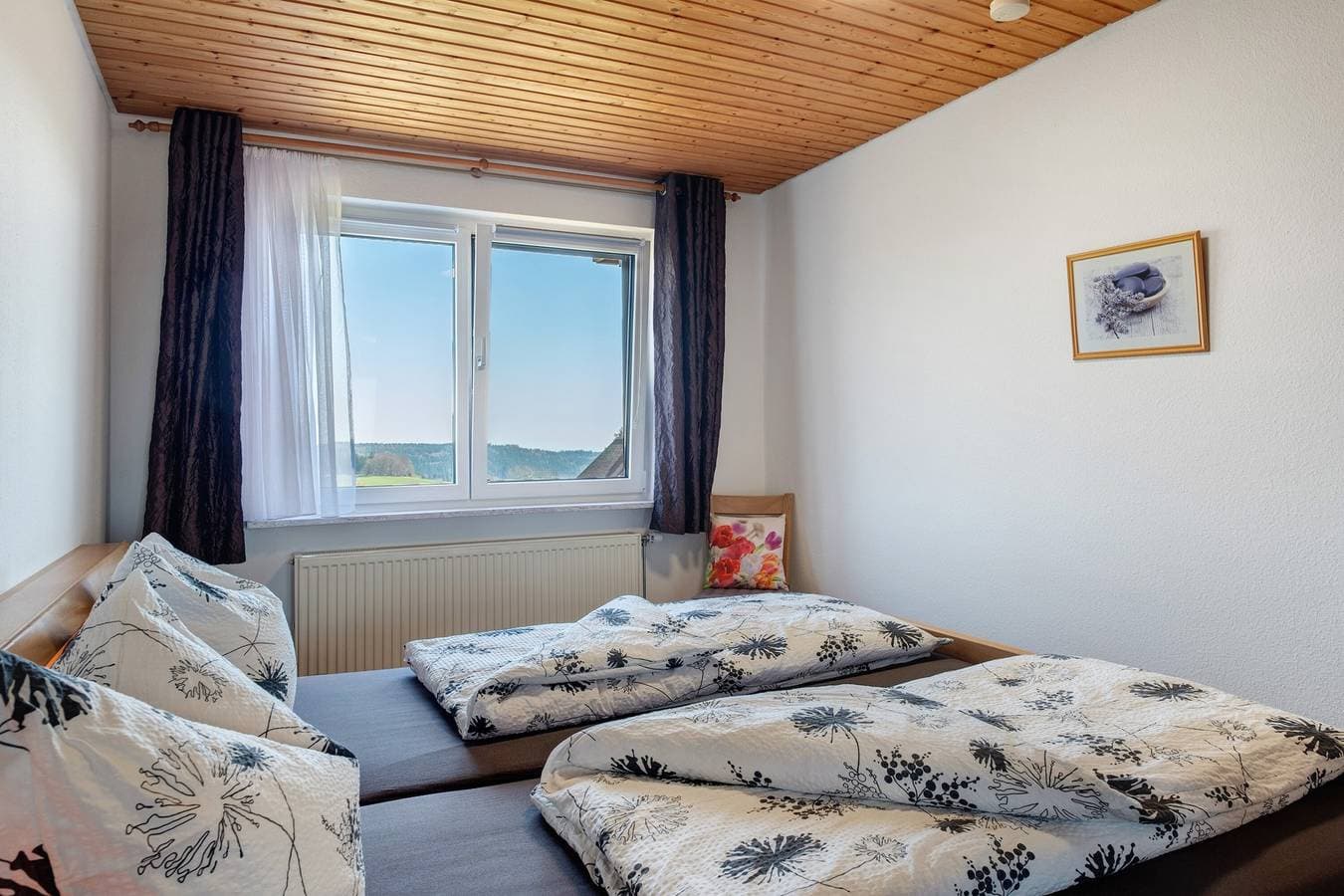 Foto 10 von 27: 'Ferienwohnung Kornelia Ebner' mit Bergblick, privater Terrasse und Wi-Fi
