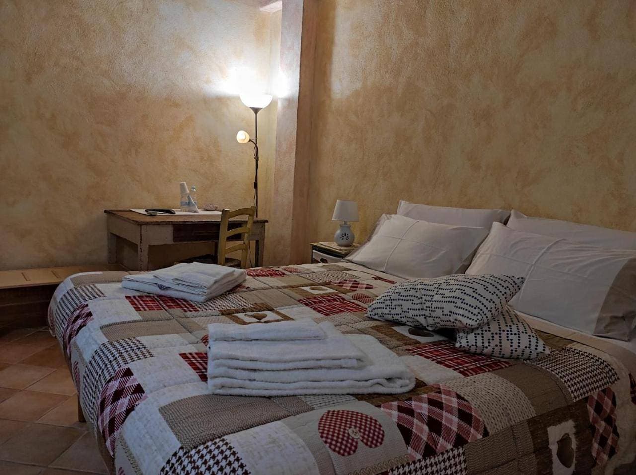 Foto 9 von 10: Double or Twin Room with Bathroom