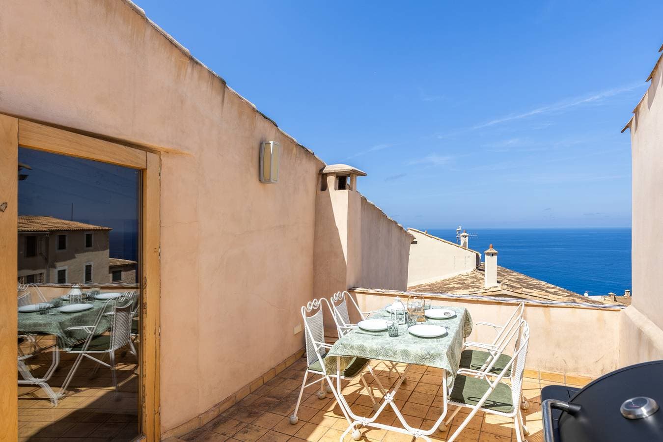 Foto 3 von 22: Town House with Sea Views in Banyalbufar - Can Piu