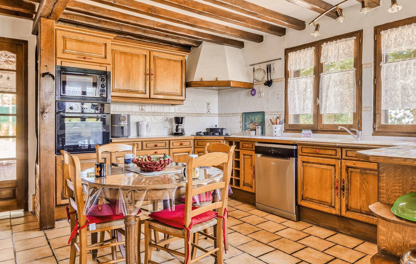 Foto 9 von 21: Gemütliche Wohnung mit WiFi, TV, Parkplatz und Garten in der Nähe von Angerville-l'Orcher