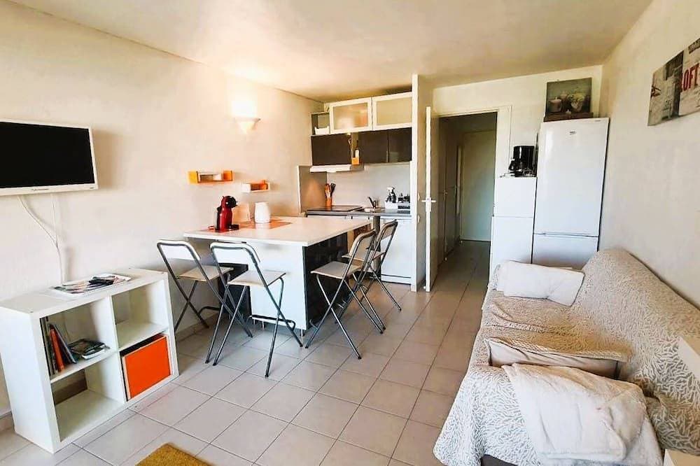 Foto 8 von 23: T2 Residenz mit Schwimmbad direkt am Meer