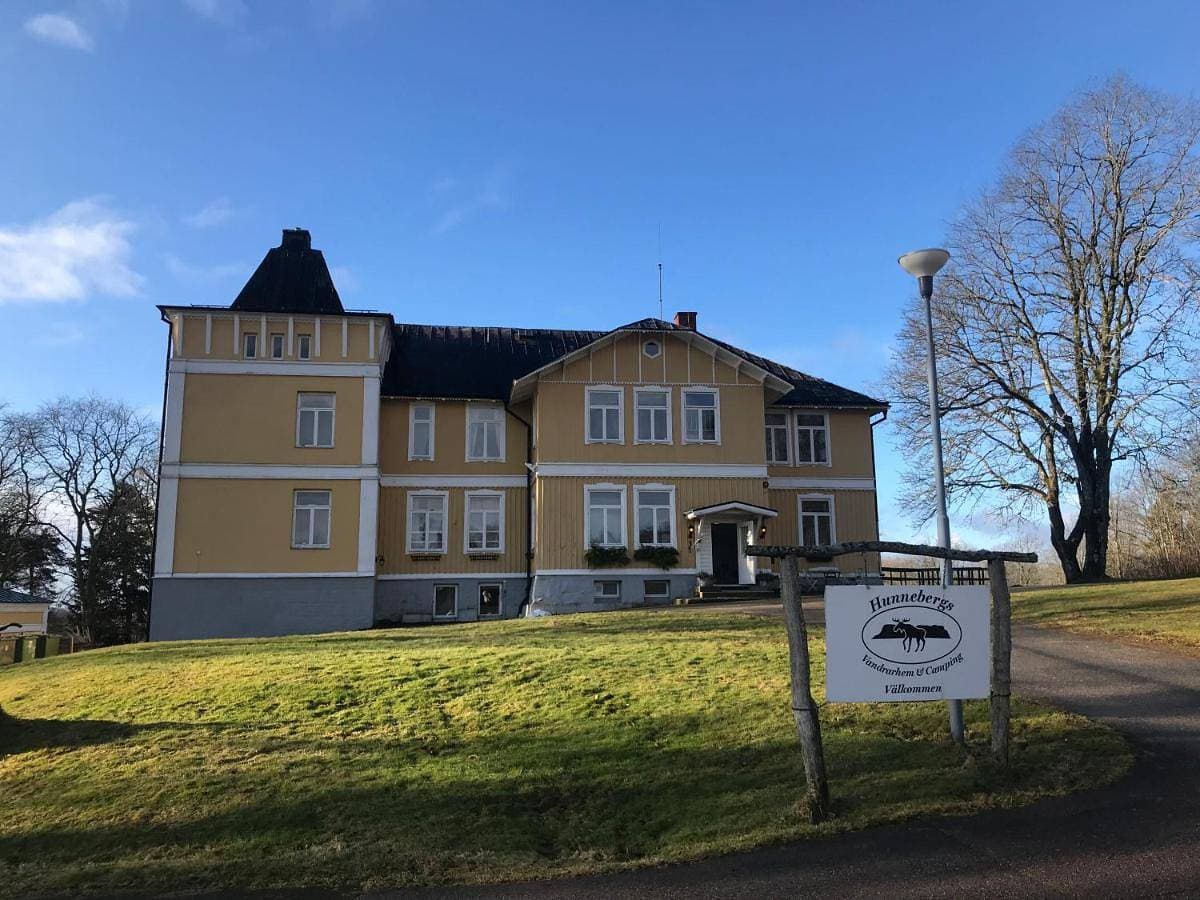Hunnebergs Gård Hostel & Camping 1