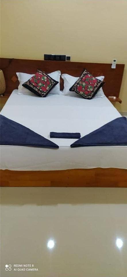 Foto 6 von 9: Double Room with Private Bathroom
