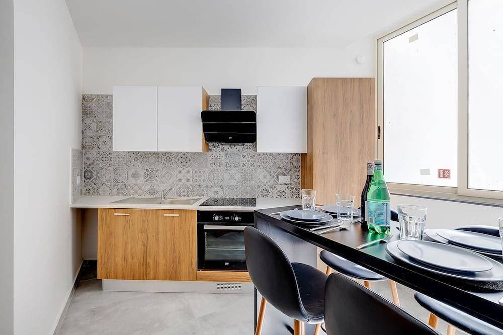 Foto 13 von 30: Perfect Location, Modern 2Br Apartment